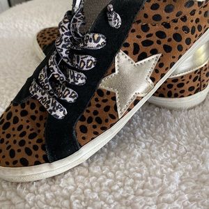Steve Madden Leopard Print Philosophy sneaker 7.5 M